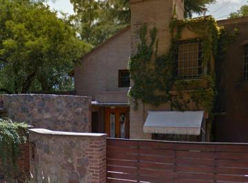 Foto · Alquiler Casa Villa Rivera Indarte 4 Dorm. 960 m de Terreno Piscina