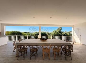 Casa · 418m² · 7 Ambientes · 2 Cocheras · Oportunidad - Casa en Venta - Costa Esmeralda