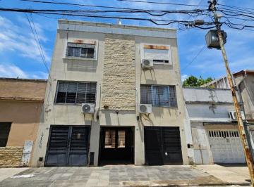 PH · 39m² · 2 Ambientes · Venta PH 2 Ambientes Amplio con Patio Caba