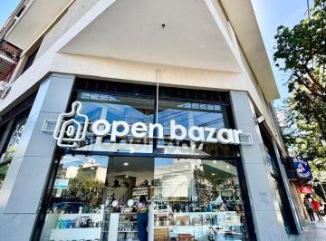 Local comercial , San Cristobal · Local de 4 Plantas a La Venta con Renta - Oportunidad