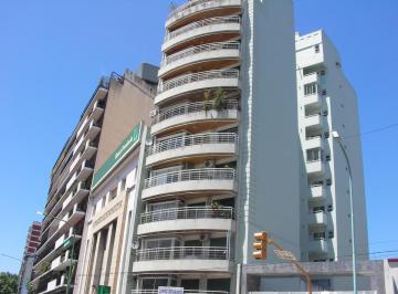 Departamento · 27m² · 1 Ambiente · Departamento 1 Amb Contra Frente Cocina Integrada, Amplio Placard.