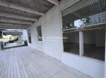 Local comercial · 76m² · Local en Alquiler en Tigre, G. B. a. Zona Norte, Argentina