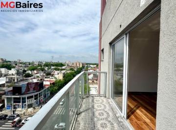Departamento · 38m² · 2 Ambientes · Departamento de Dos Ambientes en Venta - Piso Alto! - Flores