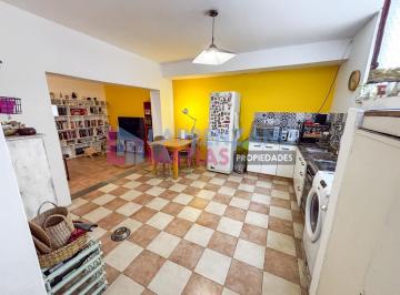 PH · 46m² · 4 Ambientes · Venta - PH 4 Ambientes con Terraza Propia en Villa Ortuzar