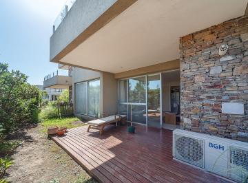 Departamento · 46m² · 2 Ambientes · 2 Cocheras · Venta Departamento 2 Ambientes en Pb Jardín y Parrilla 2 Cocheras con Renta Las Piedras – Nordelta