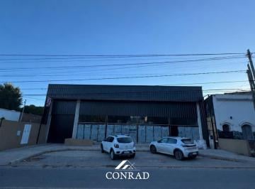Local comercial de 1 ambiente, Unquillo · Alquiler - Gran Local Comercial a Estrenar Sobre Av San Martín de 400 m² - Unquillo