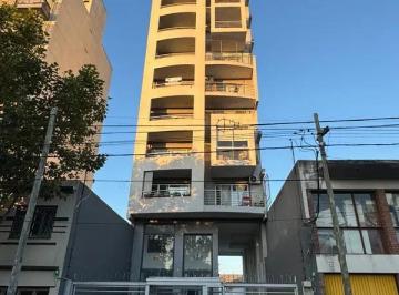 Departamento en Venta de 3 ambientes Bernal Este · Departamento 3 Ambientes con Cochera Cubierta en Bernal Centro Apto Credito
