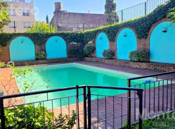 PH · 157m² · 5 Ambientes · 1 Cochera · Único PH Tríplex 5 Ambientes Cochera, Jardín, Pileta, Quincho y Ascensor Privado en Vélez Sarsfield