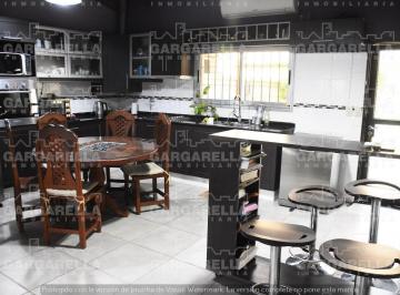 Casa · 90m² · 5 Ambientes · Maza 4130 - 2 Dorm.