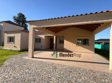 Casa · 196m² · 5 Ambientes · 4 Cocheras · Casa a Estrenar en El Rebenque