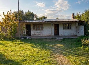 Casa · 1144m² · 5 Ambientes · 1 Cochera · Casa en Cañada Seca