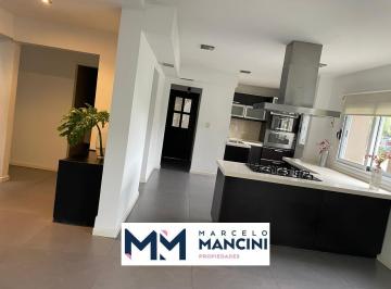 Casa · 200m² · 6 Ambientes · 1 Cochera · Casa en Campos de Echeverria Venta 5 Ambientes