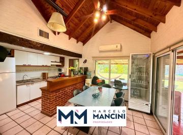 Casa · 130m² · 5 Ambientes · 2 Cocheras · Casa en Campos de Echeverria Alquiler Temporal