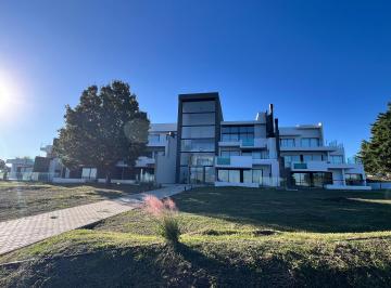 Departamento de 3 ambientes, Villa Carlos Paz · Exclusivo Departamento Sobre Cancha de Golf
