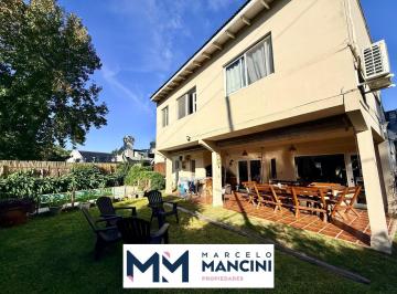Casa · 290m² · 6 Ambientes · 3 Cocheras · Venta Casa en Campos de Echeverria Oportunidad