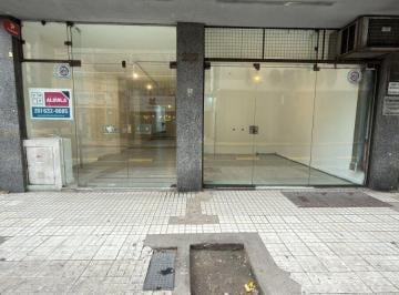 Local comercial · 30m² · 2 Ambientes · Alquiler Local Comercial en El Centro