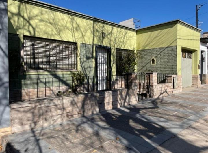 Casa · 115m² · 4 Ambientes · 1 Cochera