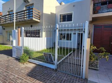 PH de 2 ambientes, Miramar · Excepcional Duplex en Venta en Miramar