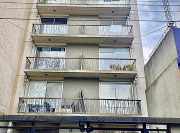 Departamento · 38m² · 2 Ambientes · 1 Cochera · Venta Depto. 2 Amb. con Cochera Berazategui Centro Apto Crédito