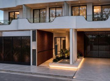 Departamento · 72m² · 3 Ambientes · 1 Cochera · Venta Departamento 3 Ambientes con Cochera Opcional Bernal Centro