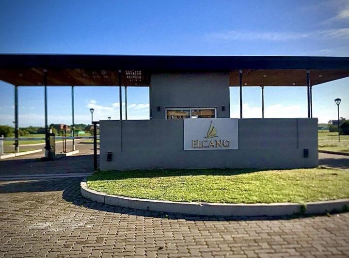 Terreno · 600m²