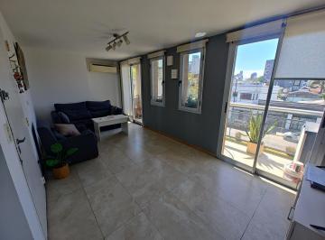Departamento · 90m² · 4 Ambientes · Venta Departamento 4 Ambientes Bernal Centro, Balcon, Apto Crédito.