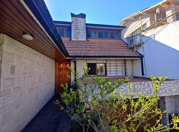 PH · 157m² · 4 Ambientes · 1 Cochera