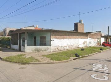 Casa · 100m² · 3 Ambientes · 4 Cocheras · Venta de Casa 3 Ambientes a Terminar en Quilmes Oeste - Oportunidad!