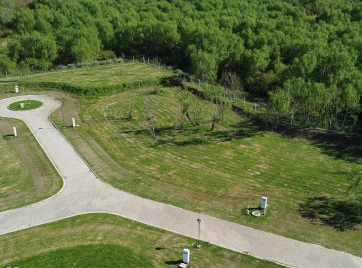 Terreno · 639m²