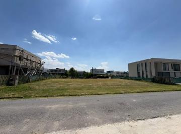 Terreno · 750m² · Venta Lote en La Isla de 750 m² en Las Golondrinas Hudson