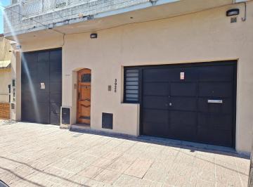 Oficina comercial · 263m² · Galpón en Villa Dominico