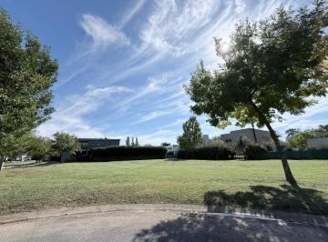 Terreno · 651m² · Venta Lote Interno de 750 m² en Fincas de Hudson