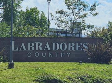 Terreno · 405m² · Terreno en Venta en Ctry Labradores 1