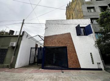 Local comercial · 150m² · Alta Cordoba - Galpon con Oficinas - Deposito y Espacio Para 2 Autos en Alquiler