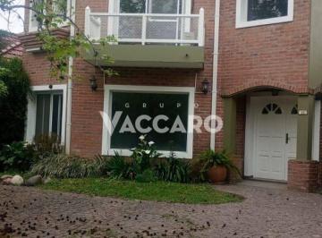 VCO-VCO-1341_2 · Venta de Casa 4 Amb Barrio Cerrado Maria Elena, Seguridad, piscina 3 Dorm.