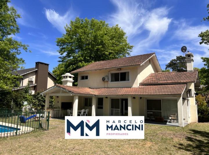 Casa · 200m² · 4 Ambientes