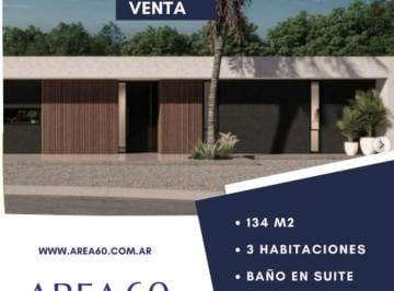 Casa de 4 ambientes, La Plata · Casa 134 m² en Venta con 3 Dorm. en La Victoria Polo Country Club