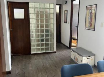 Departamento de 2 ambientes, Palermo · 2 Amb Julian Alvarez 2400 Piso Alto Impecable 60 m Splits Estufas