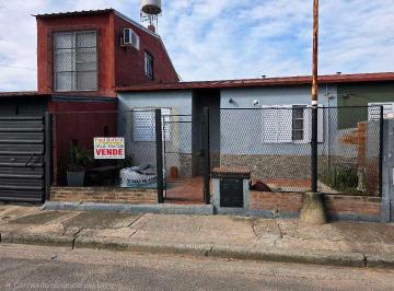 Casa · 120m² · 3 Dormitorios · 1 Cochera · Vendo Casa Concepción del Uruguay, Entre Ríos