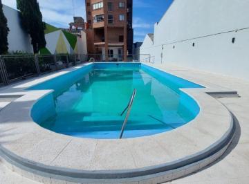 Departamento de 3 ambientes, Quilmes · Alquiler Departamento Quilmes Centro 3 Ambientes Piscina y Doble Cochera