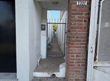 PH de 3 ambientes, La Plata · Venta de PH en 61 N 2332 E 141 y 142 - Los Hornos