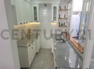 PH · 54m² · 2 Ambientes · Venta PH 2 Ambientes Mataderos Reciclado a Nuevo Patio Balcon