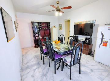 Departamento · 58m² · 3 Ambientes · Venta Departamento 3 Amb Vista Abierta Balcon Corrido C/baulera