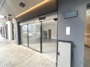 Local comercial · 35m² · 1 Ambiente · Local de 35 m Al Frente con Baño ¡A Estrenar!