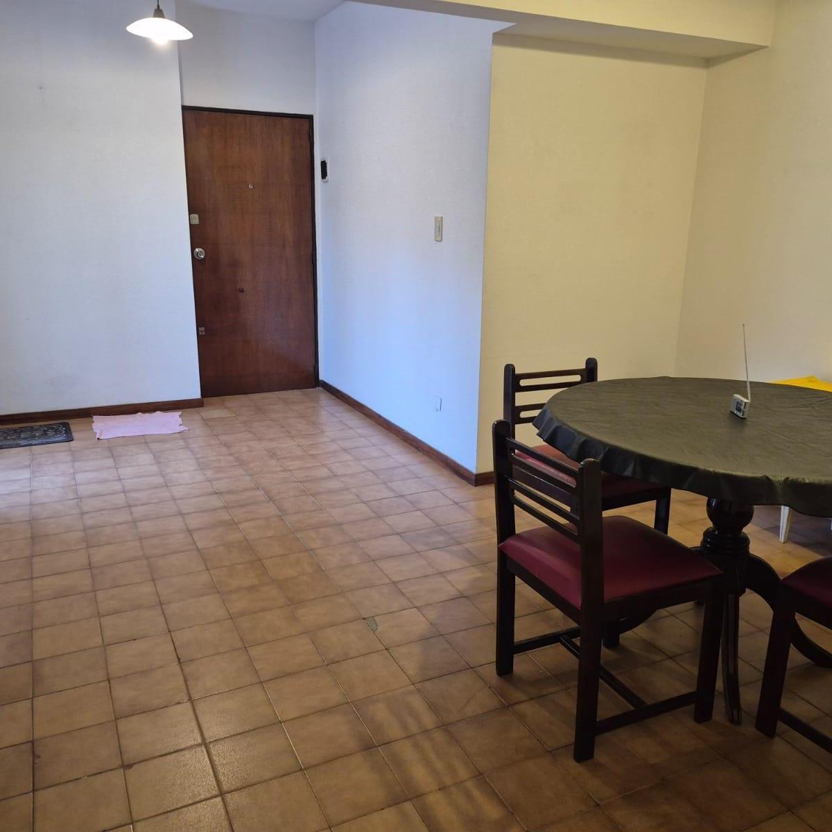 Depto 3 amb, 2 dorm, 1 baño, alquiler 24 meses, Plaza Rocha