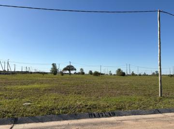 Terreno · 250m² · Docta Central * Terreno 250 m² * Fondo Norte * Obras Pagas * Posesión Inmediata