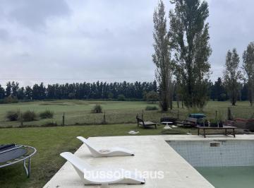 Casa · 490m² · 7 Ambientes · 2 Cocheras · Casa en Venta con 5 Dorm. Al Golf en Nordelta