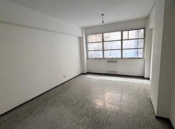 Oficina comercial · 21m² · 1 Ambiente · Oficina en Monserrat Alquiler