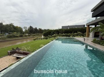 Casa · 411m² · 7 Ambientes · 2 Cocheras · Casa 4 Dorm. Al Río en El Yacht Nordelta