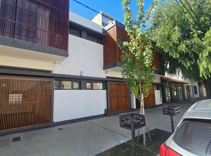 Departamento · 100m² · 5 Ambientes · 1 Cochera